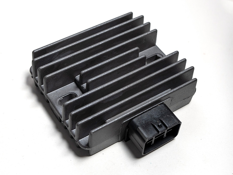 Retificador Corrente Yamaha Majesty 400  1