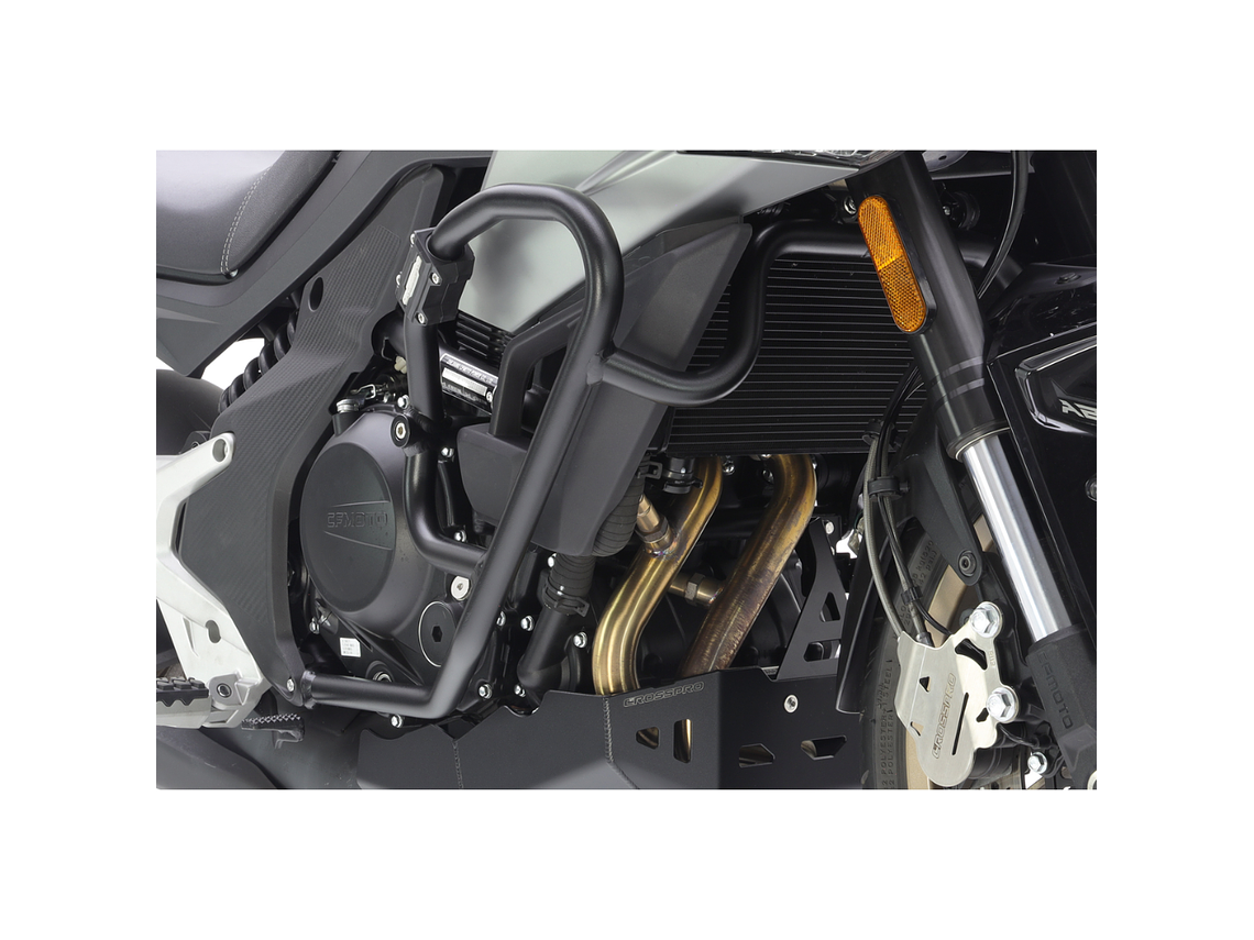 Proteção de Carenagem / Crash Bars Alumínio CF Moto 700 MT 2024  1