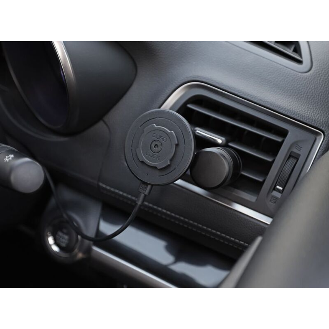 Base de Carregamento Sem Fios Quad Lock MAG V2  2