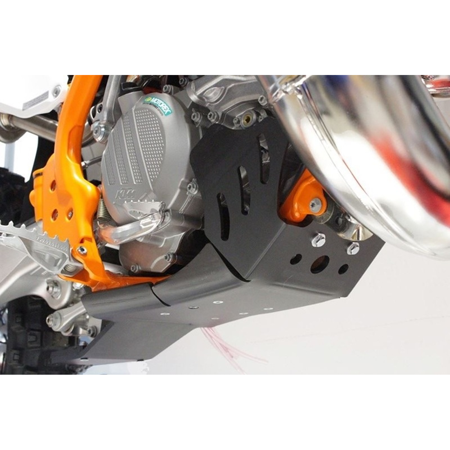 Proteção de Cárter AXP Xtrem HDPE Husqvarna 17-18 TC250-TX300 Preto