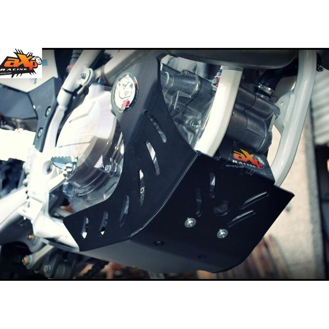 Protetor de Cárter AXP Enduro Phd 4T Husqvarna AX1304 1
