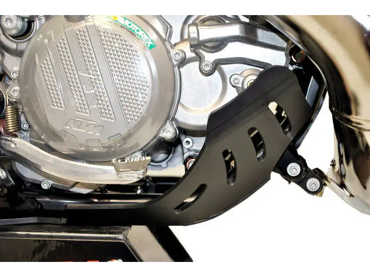 Proteção de Cárter AXP Enduro GP Husqvarna TC250 / TX300 2017-2018 | KTM 250SX / 250XC / 300XC 2017-2018 1