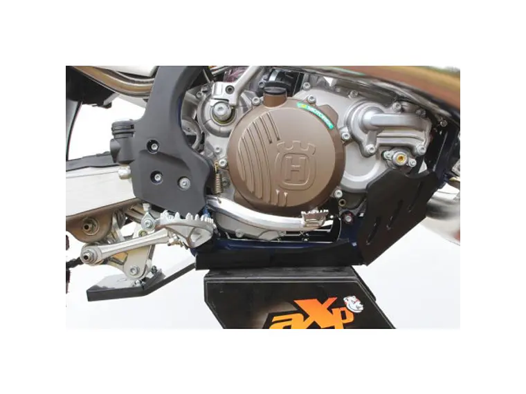 Proteção de Cárter AXP Enduro Xtrem, Polietileno Pead, Preto, KTM Gas-gas EX300 2021-2023 | Husqvarna TC250 / TX300I 2019-2022 | KTM 250SX / 250XC TPI / 300SX / 300XC TPI 2019-2022 4