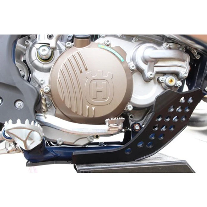 Proteção de Cárter AXP Gp, Polietileno Pead, Preto, KTM Gas-gas EX300 2021-2023 | Husqvarna TC250 / TX300I 2019-2022 | KTM 250SX / 250XC TPI / 300SX / 300XC TPI 2019-2022 4