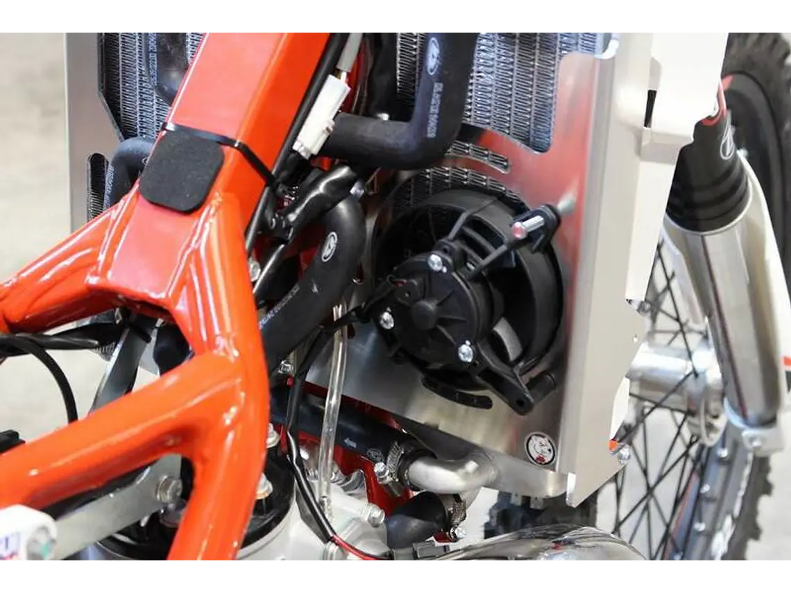 Radiator Protectors AXP Beta 250RR / 300RR / 300RR RACE 2018-2019 1