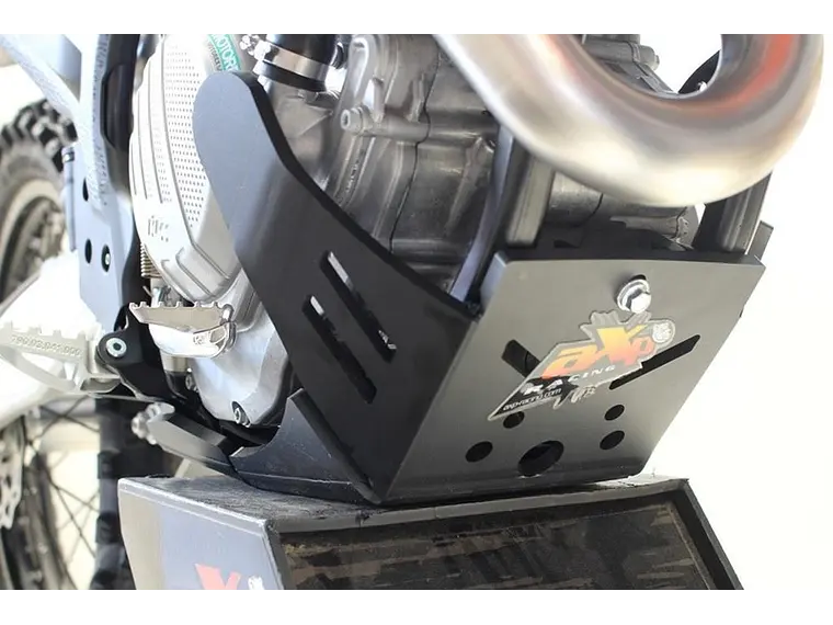 Proteção de Cárter AXP Enduro Xtrem, Polietileno Pead, Preto, KTM Husqvarna FC250 / FC350 / FX350 2019-2022 | KTM 250SXF / 250XCF / 350SXF / 350XCF 2019-2022 1