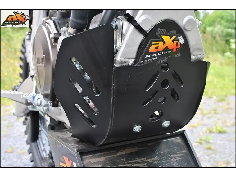 Protetor de Cárter AXP Enduro GP Vermelho Yamaha AX1335 1