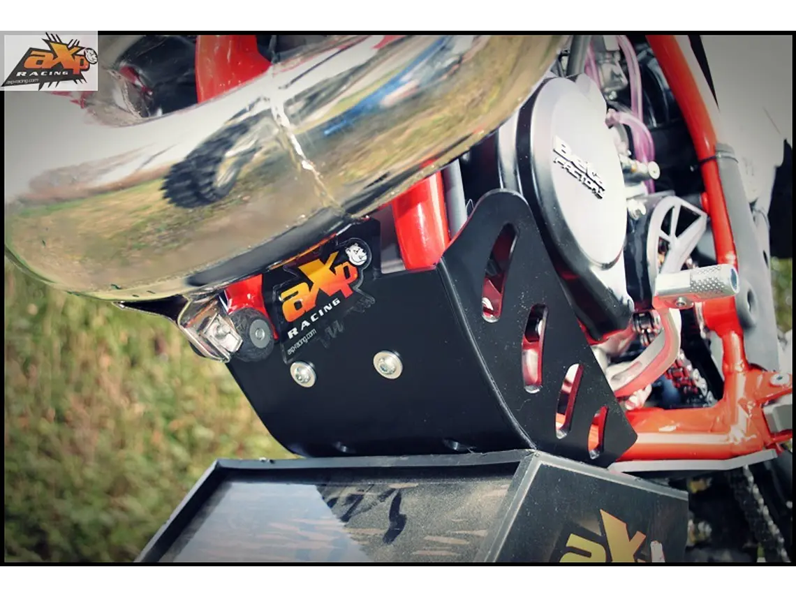 Protetor de Cárter AXP Enduro Phd 2T Beta 250RR / 300RR 2014-2017 1
