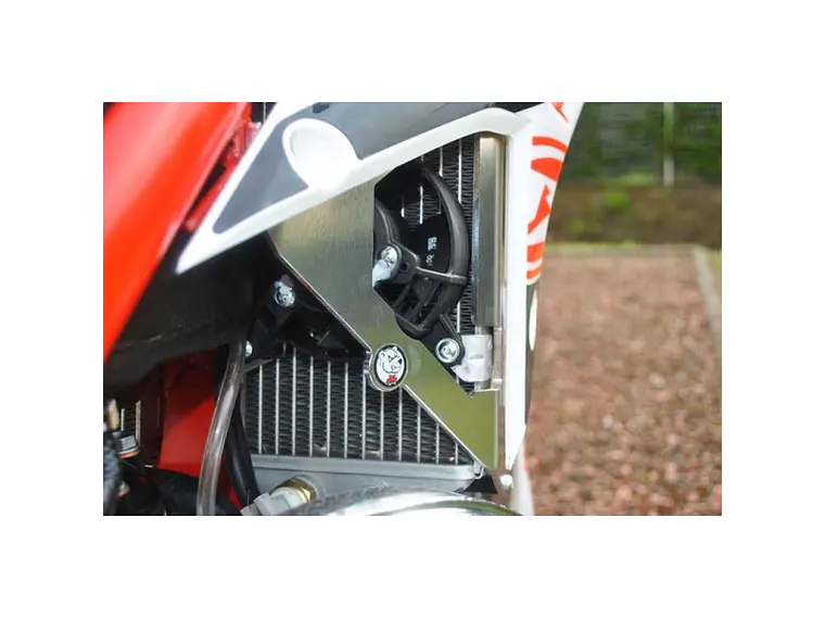 Proteção Radiador AXP Beta 250XTRAINER / 300XTRAINER 2016-2022 5