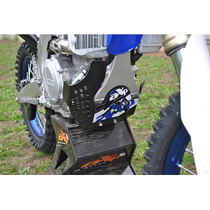 Proteção de Cárter AXP Motocross Fantic XEF450 / XXF450 2021-2025 | Yamaha WR450F / YZ450F / YZ450FX 2018-2022