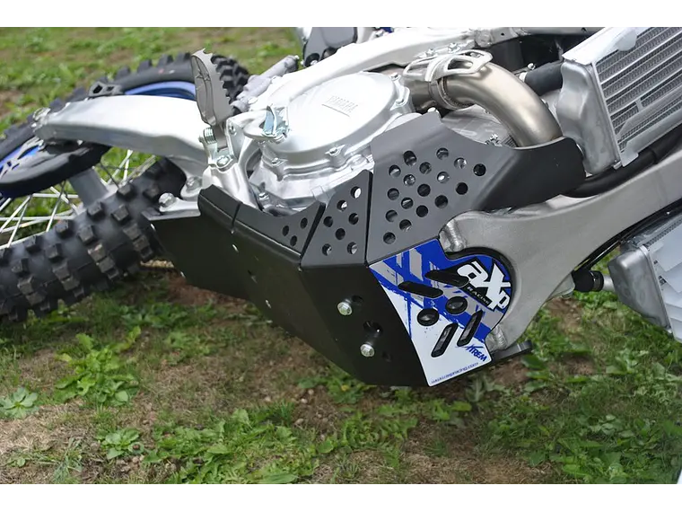 AXP Enduro Cover Xtrem PHD Preto Fantic XEE250 / XEF250 / XEF310 / XEF450 / XXF450 2021-2025 | Yamaha WR250F / WR450F / YZ250F / YZ250FX / YZ450F / YZ450FX 2018-2024 1