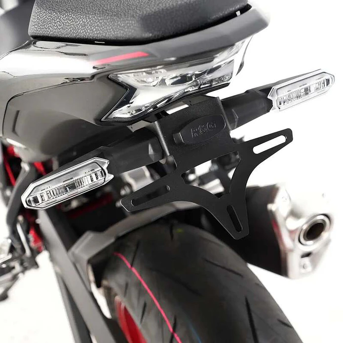 Suporte de Matrícula R&G Kawasaki Z900 2017-2024 LP0360BK 1