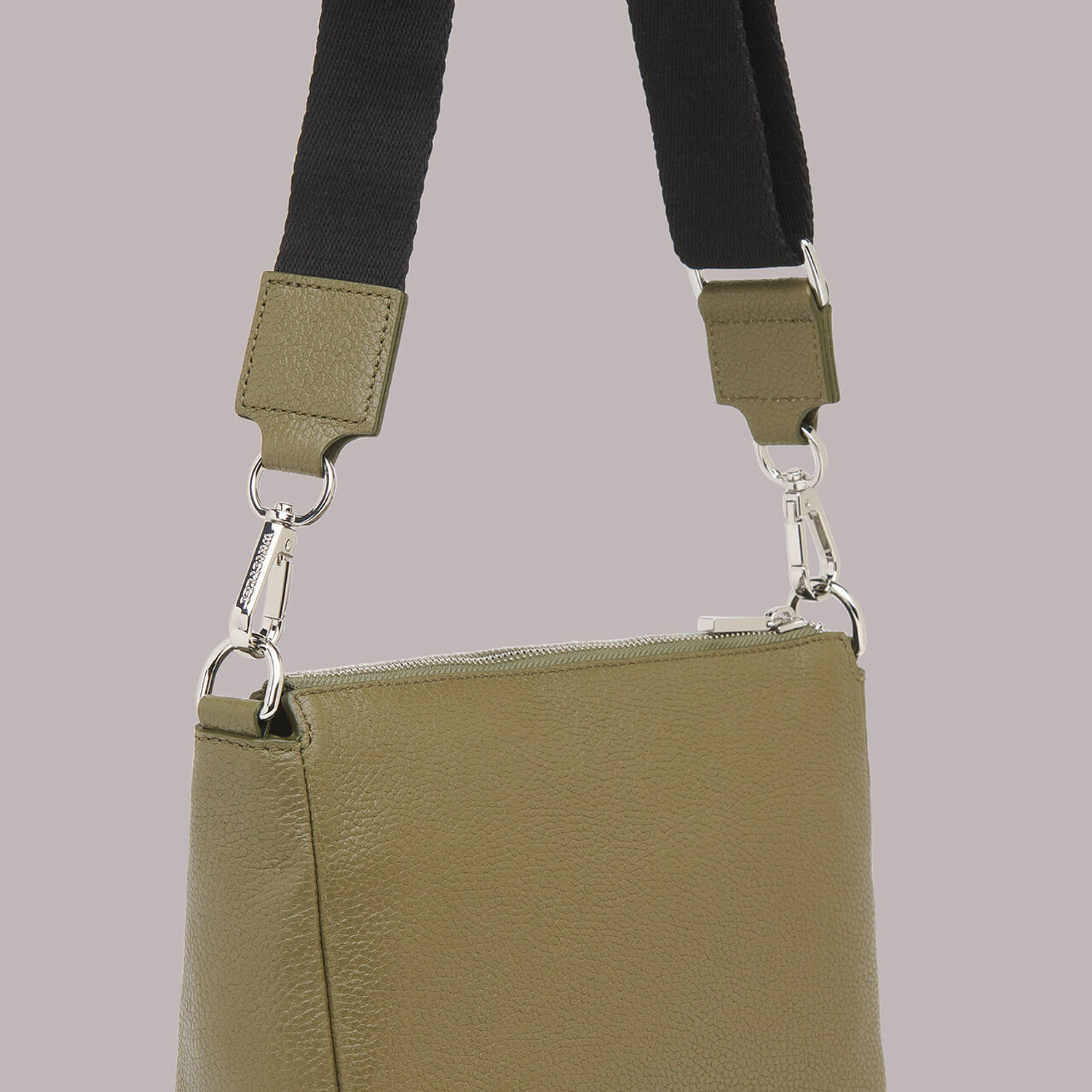 Cash Crossbody Bag 2