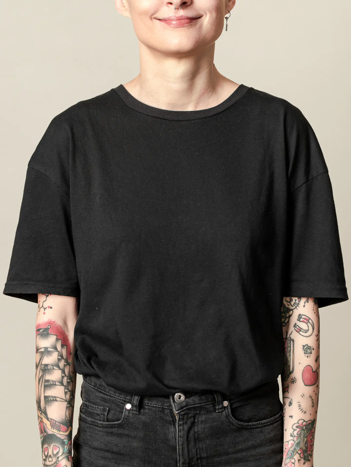 Boxy Black Tee 2