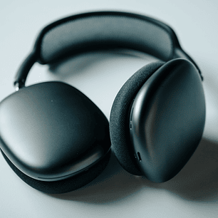 Noise Cancelling Headphones