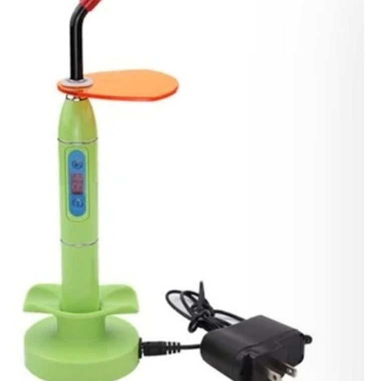 Lámpara Fotocurado Halógena Dental Cromada 2000 Mws Santiago 38