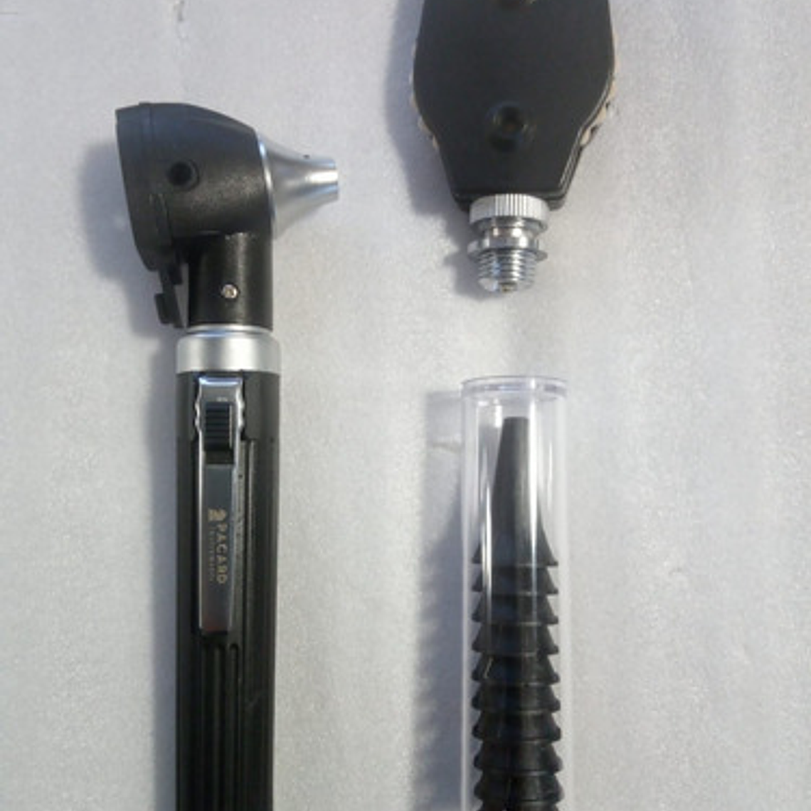 Otoscopio Y Oftalmoscopio Set Medico Reflejo Santiago 19