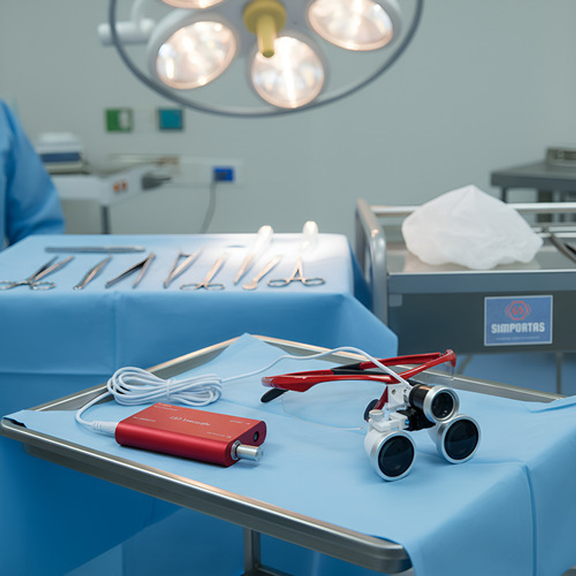 Lupas Binoculares Quirúrgicas 3.5 X 420 Luz Led Santiago 10