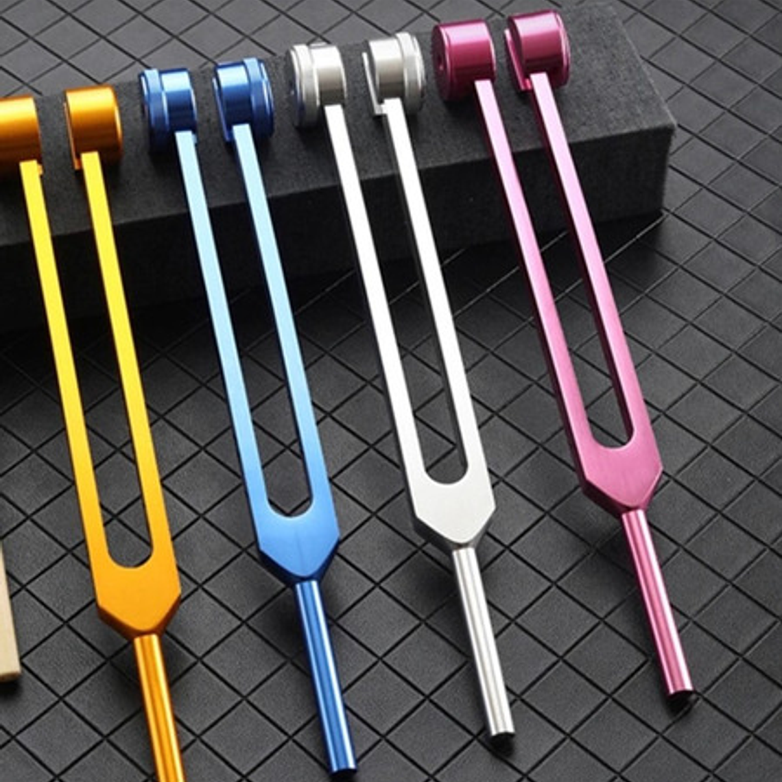 Kit Diapason Medico + Mazo Frecuencia Examen Reflejo 528 Hz 23
