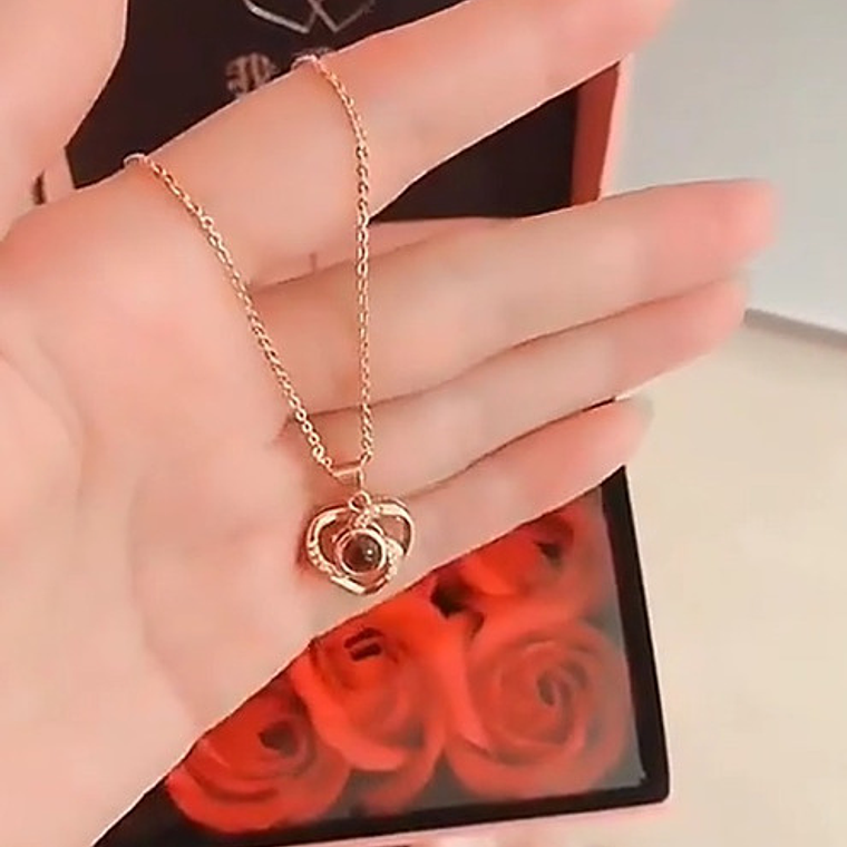 Collar Mamá Corazón Cristal Proyección Te Amo En 100 Idiomas 10