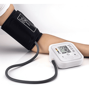 Tensiómetro Digital De Brazo Medidor Presion Arterial Pulso Color Blanco