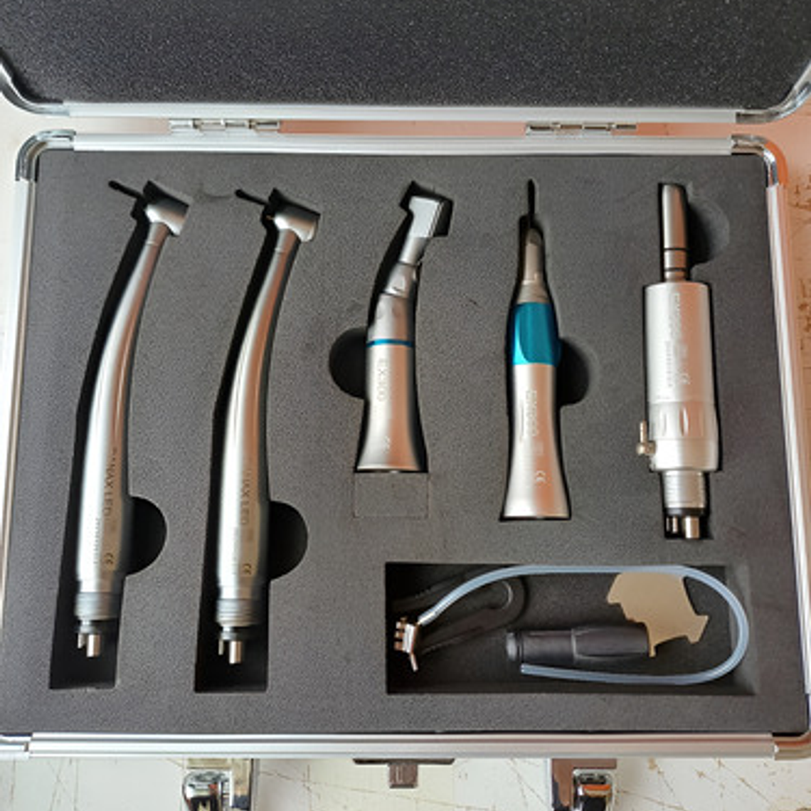 Kit Micromotor Completo + 2 Turbinas Led Calidad Maletín 10