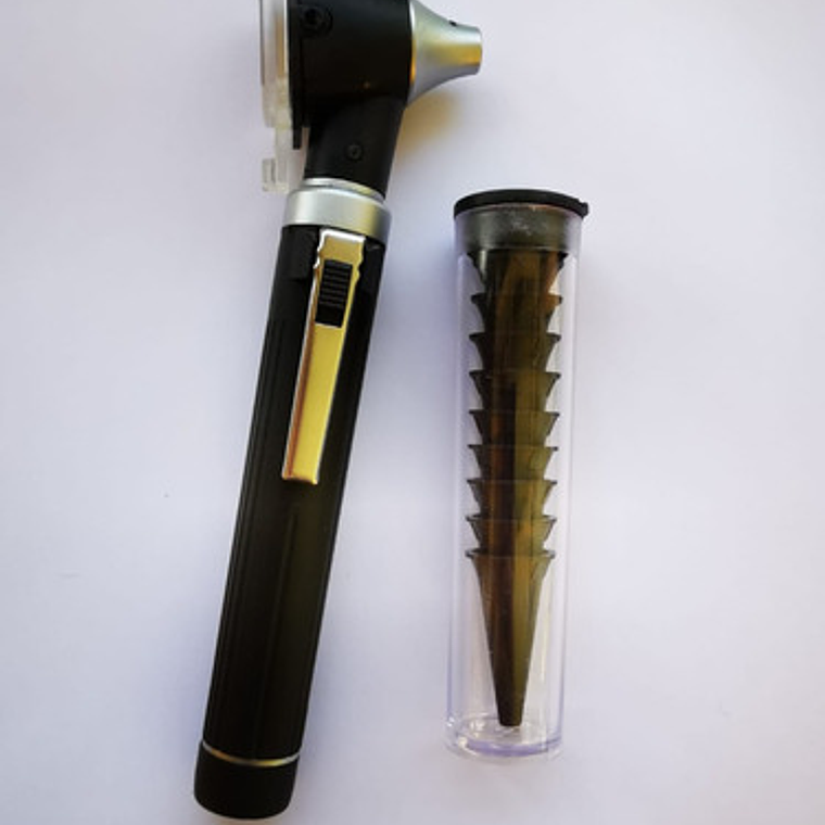 Otoscopio Y Oftalmoscopio Set Medico Reflejo Santiago Full 3