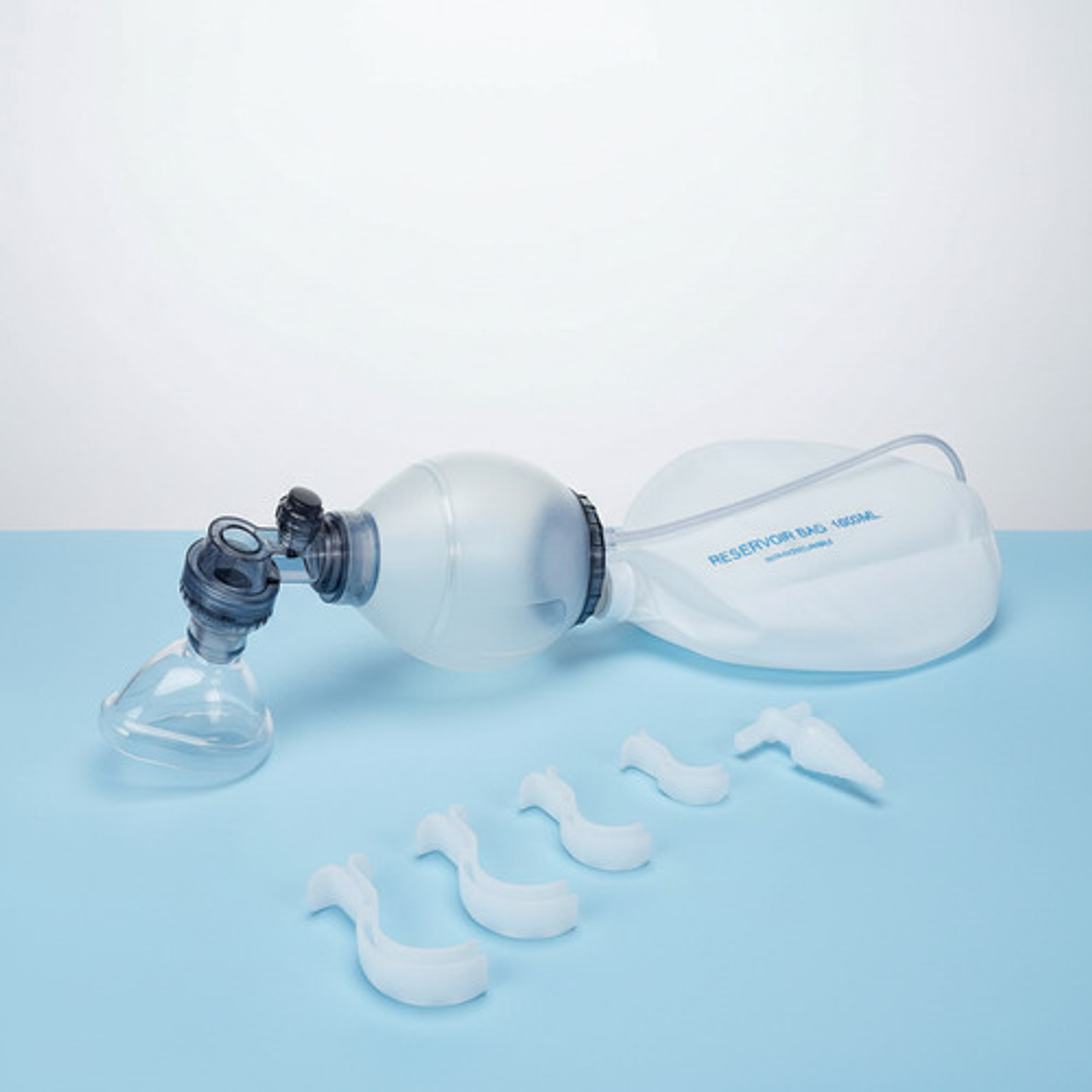 Resucitador Manual Ambu Mayor Capacidad Con Cánulas Edades 2