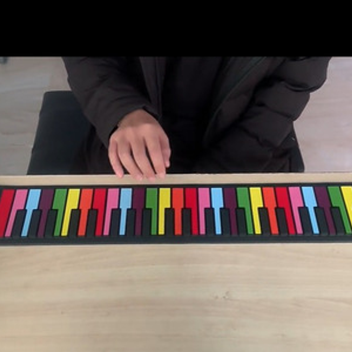 Teclado Roll Colores Recargable Piano Musical Flexible Color Arcoiris 6