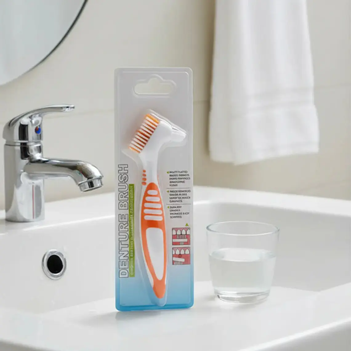Cepillo Protesis Dental + Caja Para Guardar Protesis Stgo. 10