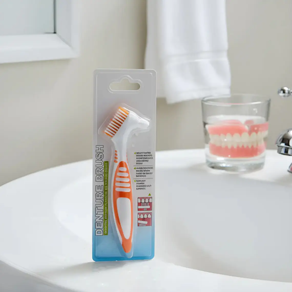 Cepillo Protesis Dental + Caja Para Guardar Protesis Stgo. 14