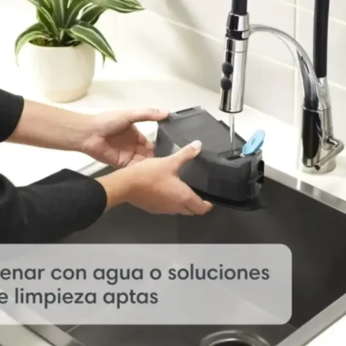 Robot Aspiradora Y Trapeador Roomba Combo J5+ Color Negro 4