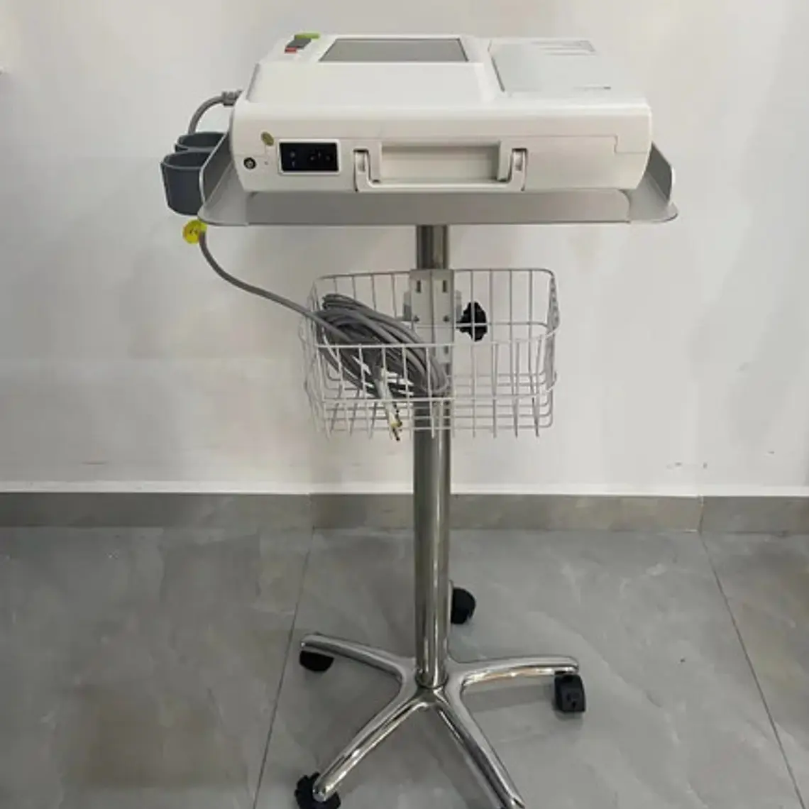 Carro Para Monitor Hospitalario Y Clínica Ecografía Ecg 4