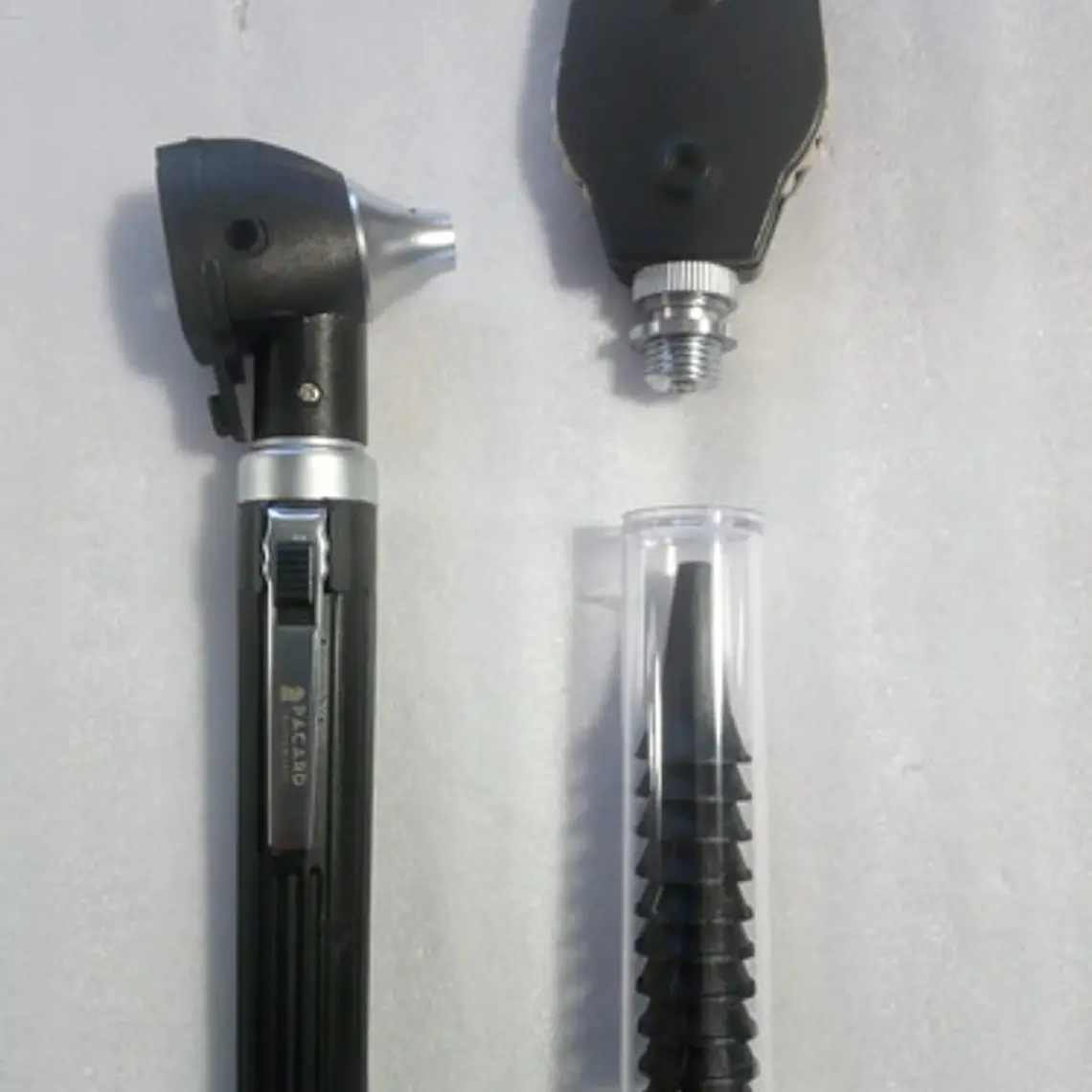 Otoscopio Y Oftalmoscopio Set Medico Reflejo Santiago 19
