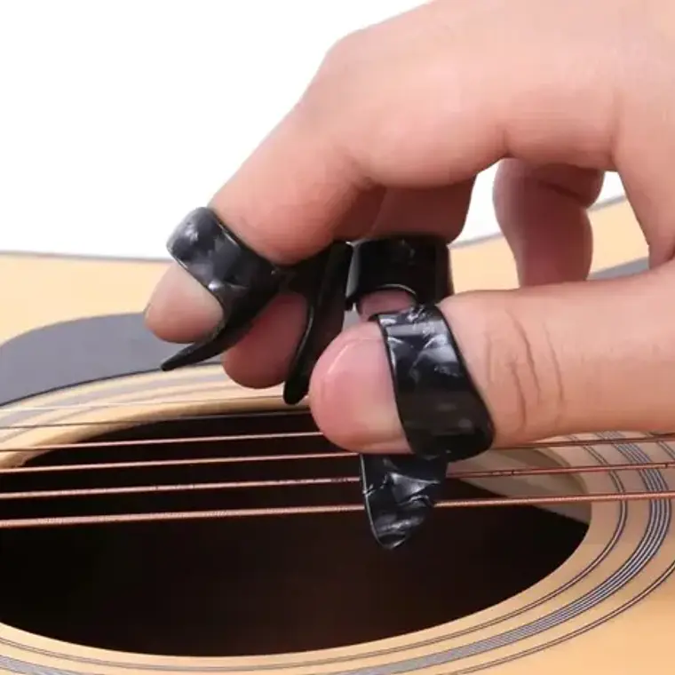 Protectores Dedos Guitarra Tipo Uñeta 4 En Uno Santiago 30