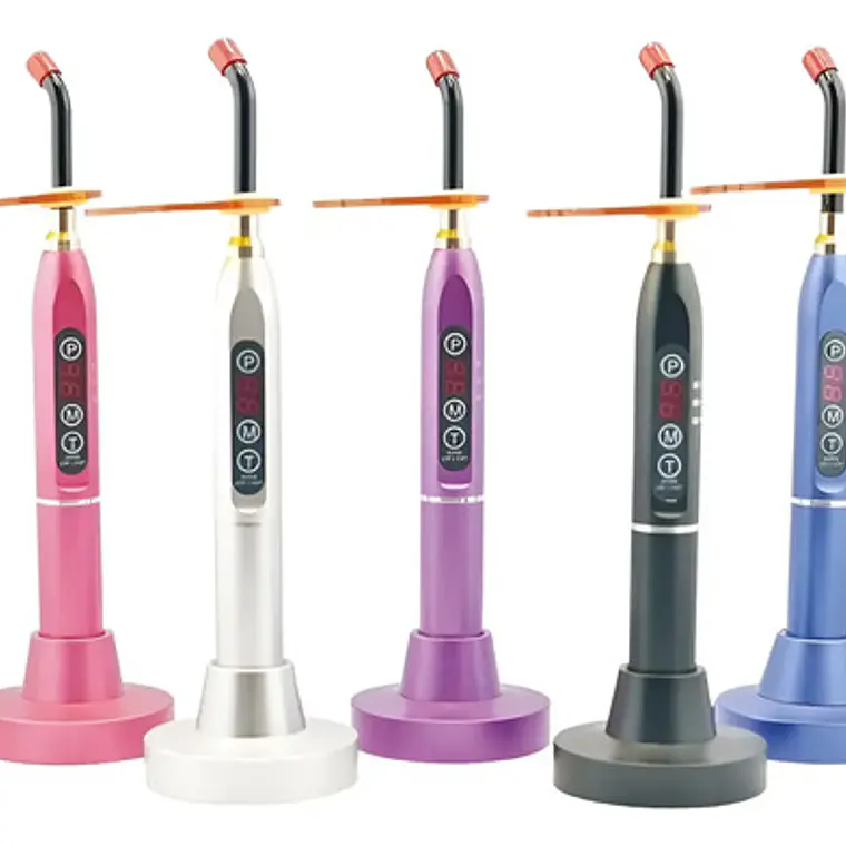 Lámpara Fotocurado Halógena Dental Cromada 2000 Mws Santiago 48