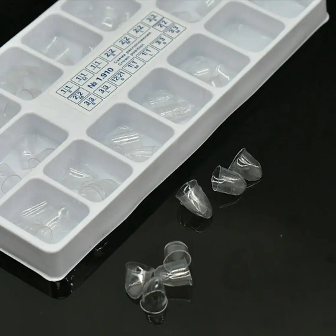 Set Coronas Reconstrucción Dental Celuloide 64u Tranparentes 6