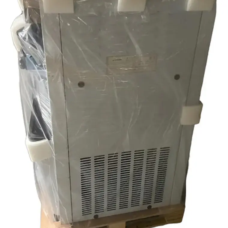 Máquina De Helado Soft Pedestal 18-20lts Compresor Panasonic 6