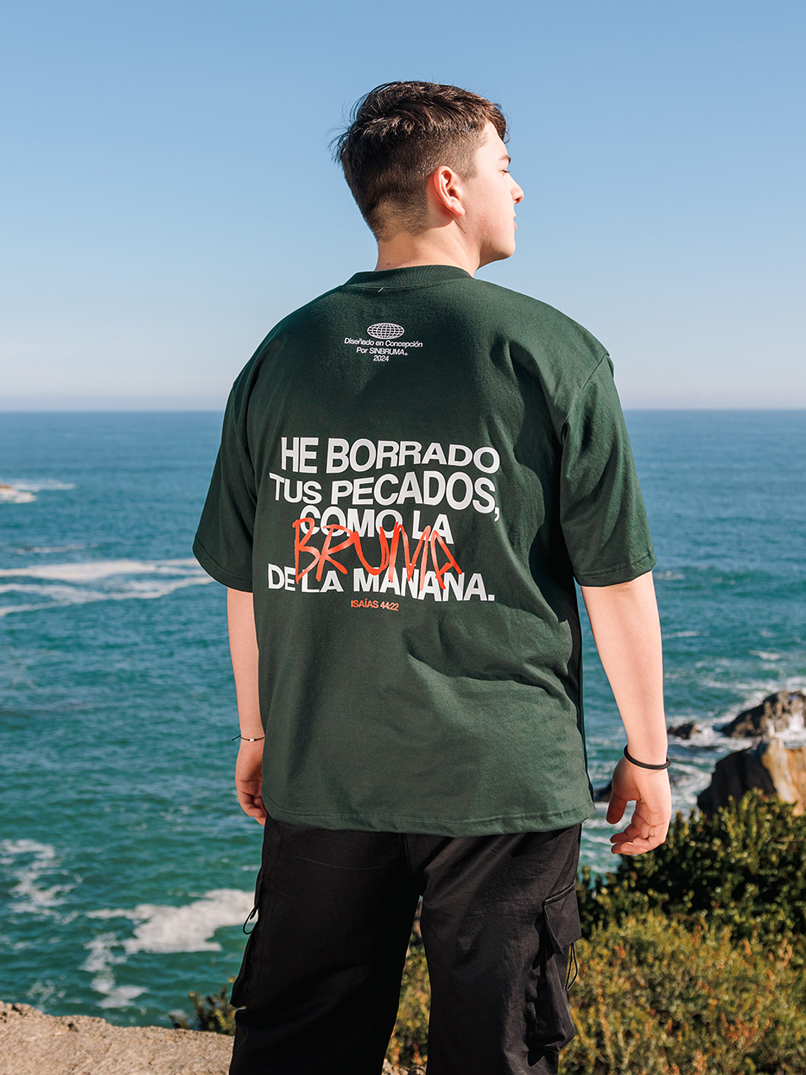 POLERA VERDE BOTELLA - ISAÍAS 44:22 - OVERSIZED FIT 4