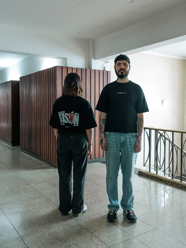 POLERA - EDICIÓN LIMITADA - PASIÓN - IVC - BOXY FIT 2