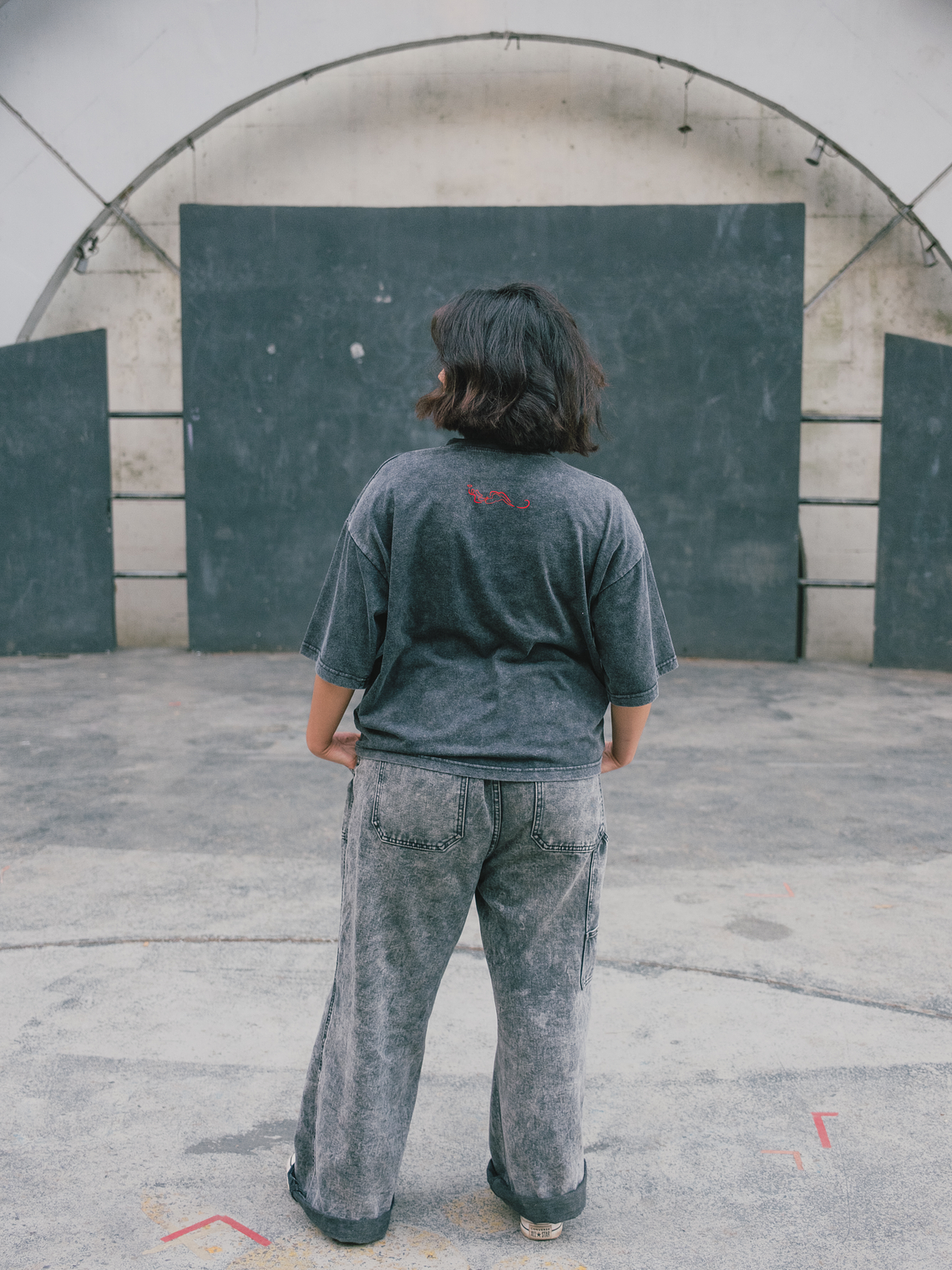 POLERA ACID WASH - LOGO SIN BRUMA - BOXY FIT 2