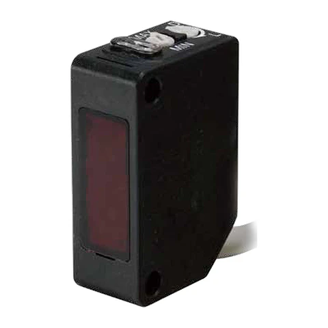 Sensor Fotoeléctrico Optex Z2R-400P PNP 4m Con Reflector