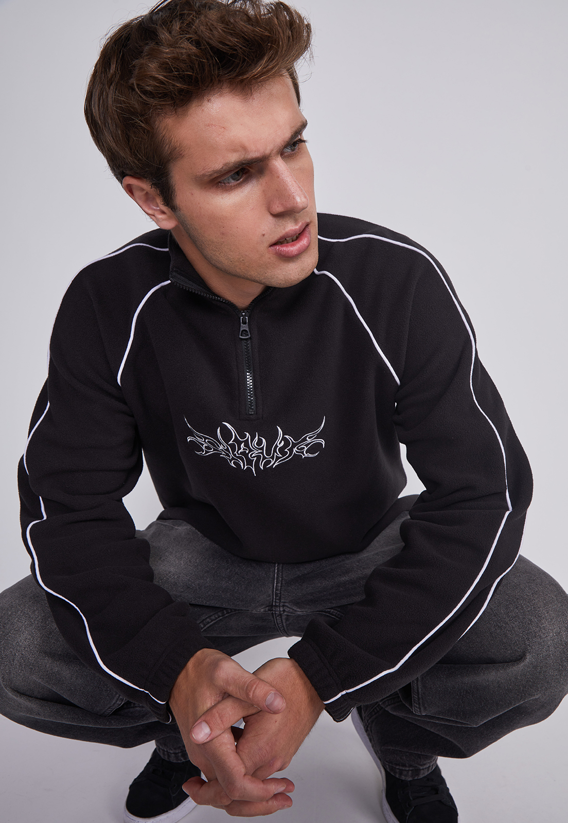 Polar Hombre Medio Cierre Negro Sioux 2