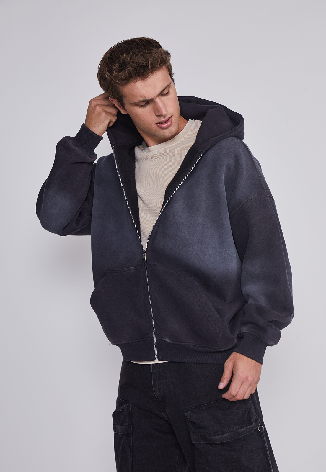 Polerón Hombre Cropped Lavado Negro Sioux 1