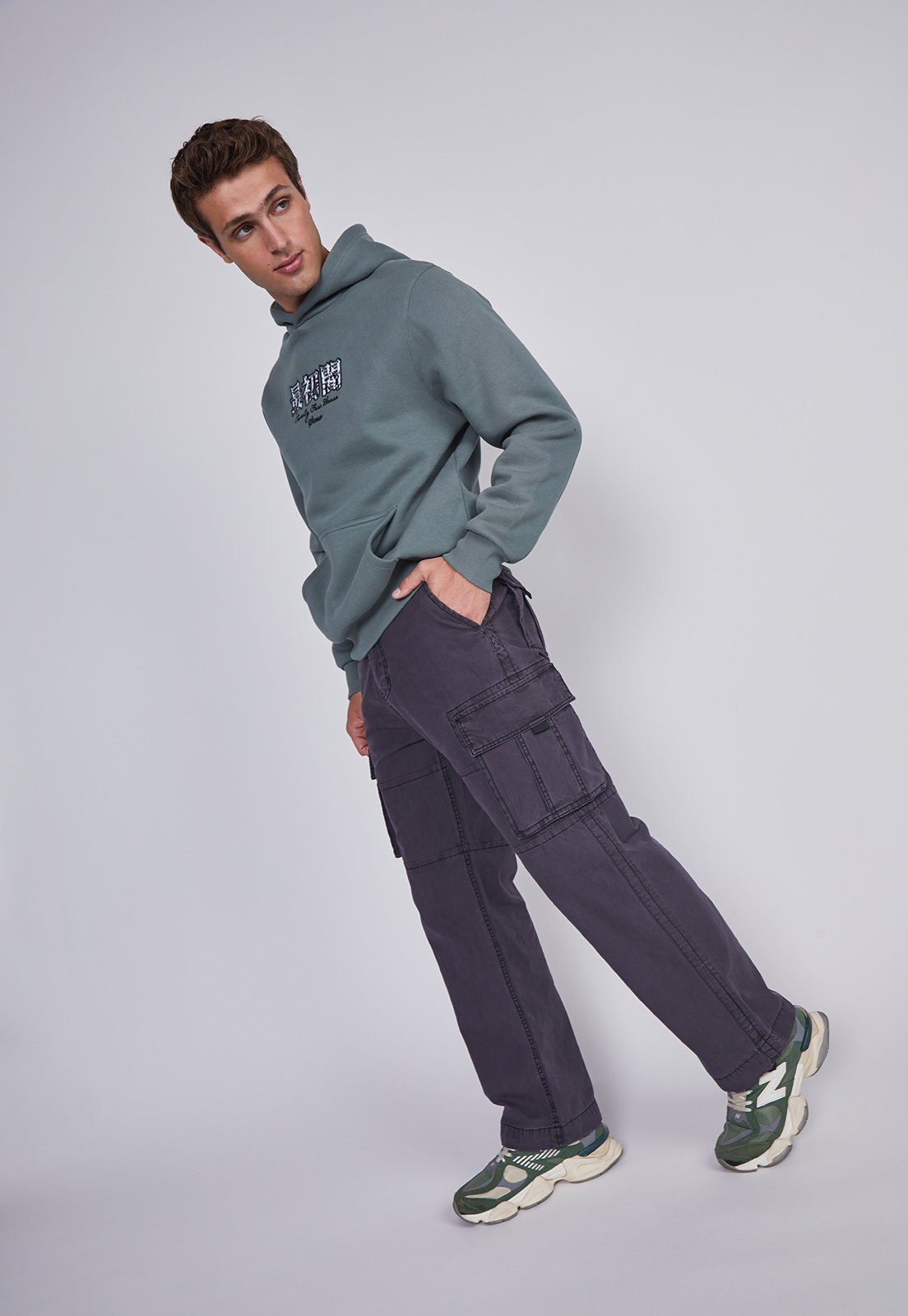 Pantalón Hombre Cargo Ajustable Gris Sioux 2