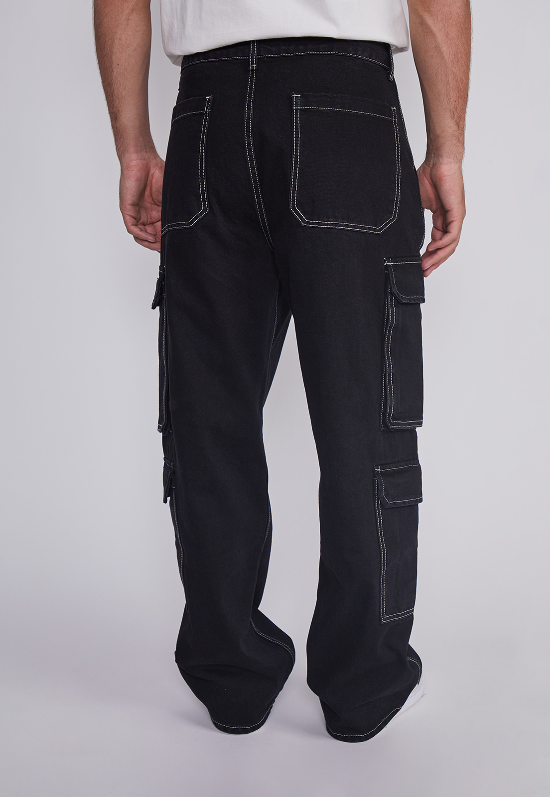 Jeans Hombre Multicargo Contraste Negro Sioux 4