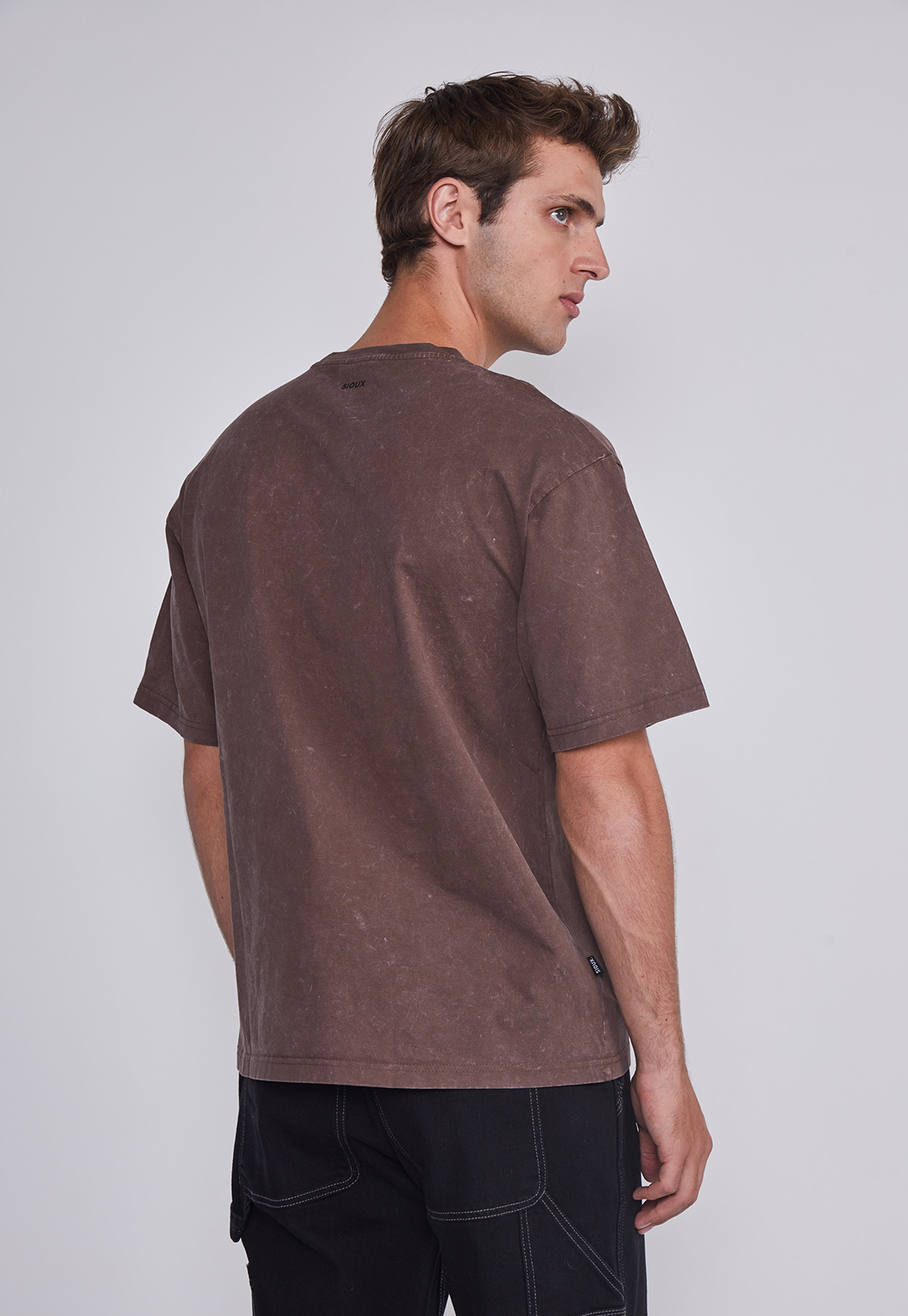 Polera Hombre Vaquera Café Sioux 4