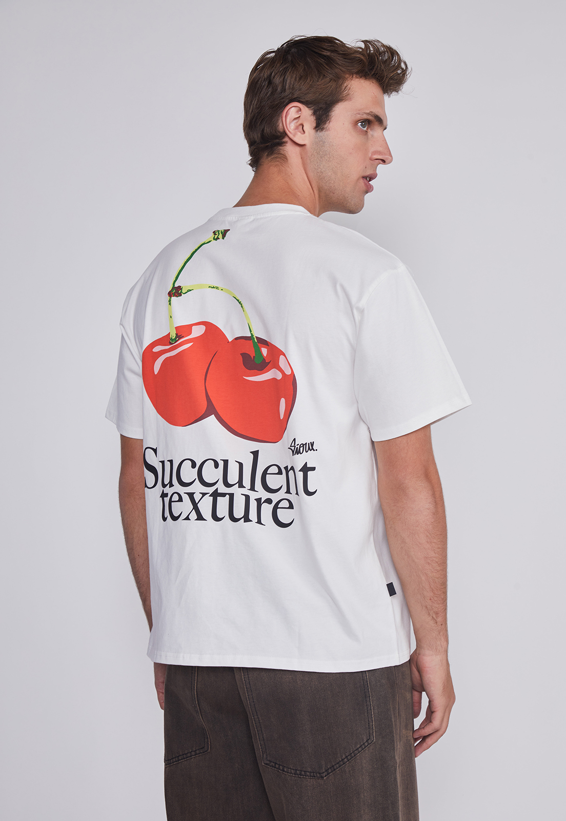 Polera Hombre Cerezas Blanco Sioux 2