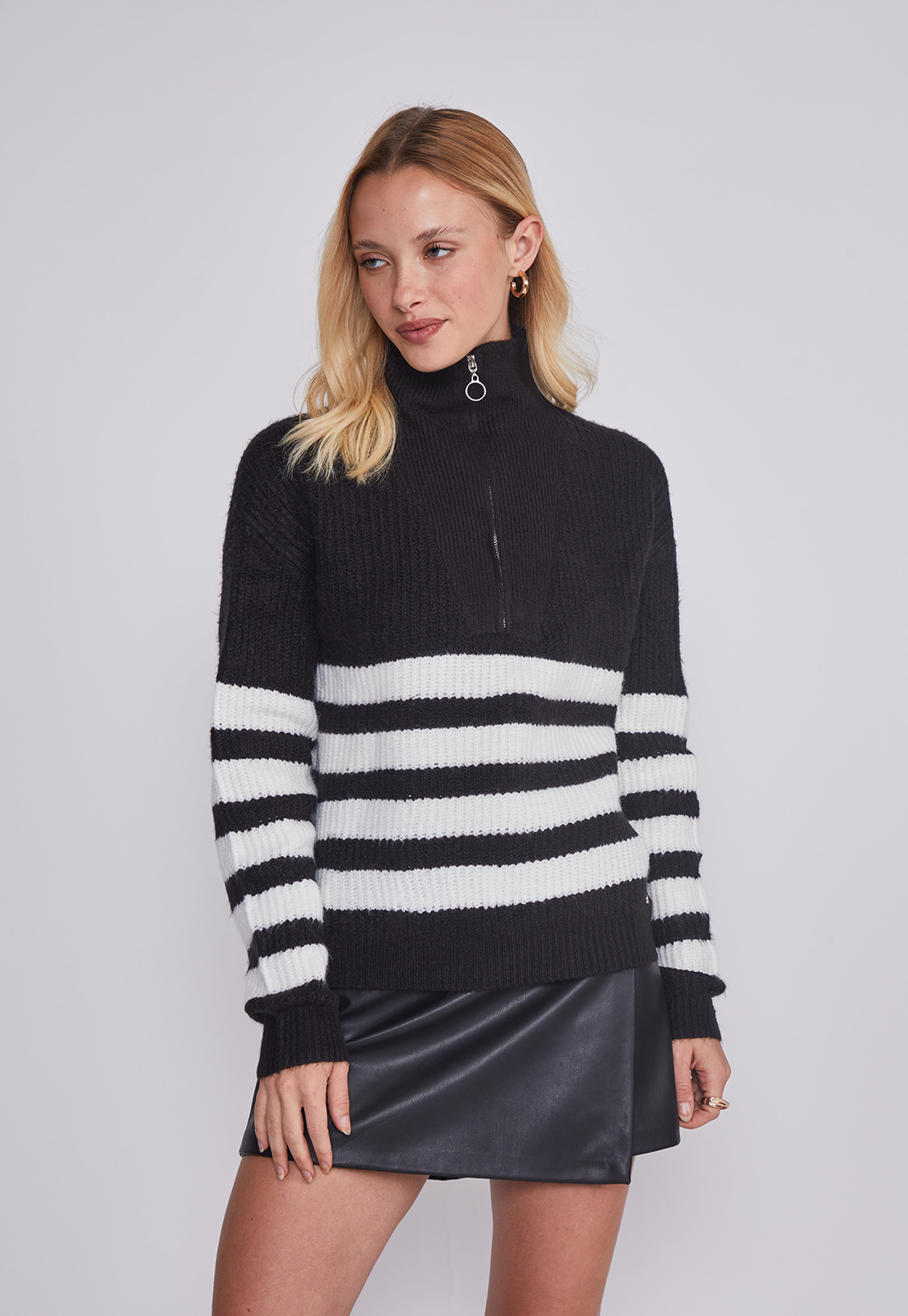 Sweater Mujer Medio Cierre Negro Sioux 2