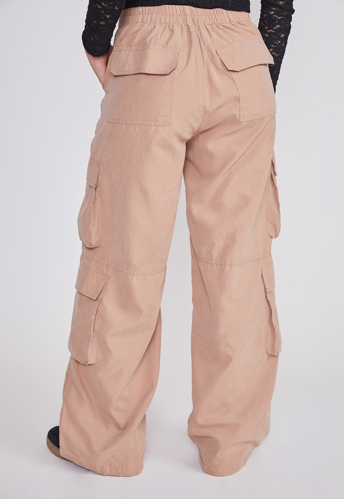 Pantalón Mujer Cargo Basta Café Sioux 4